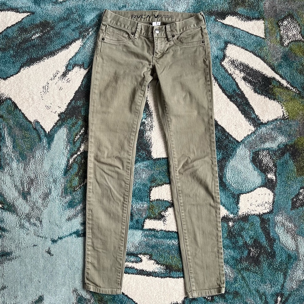 RVCA VA olive army green low rise skinny jeans 25
